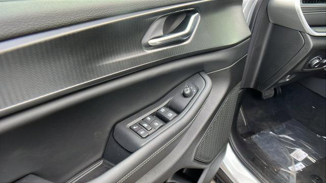 new 2025 Jeep Grand Cherokee L car, priced at $39,995