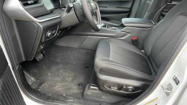 new 2025 Jeep Grand Cherokee car, priced at $31,950