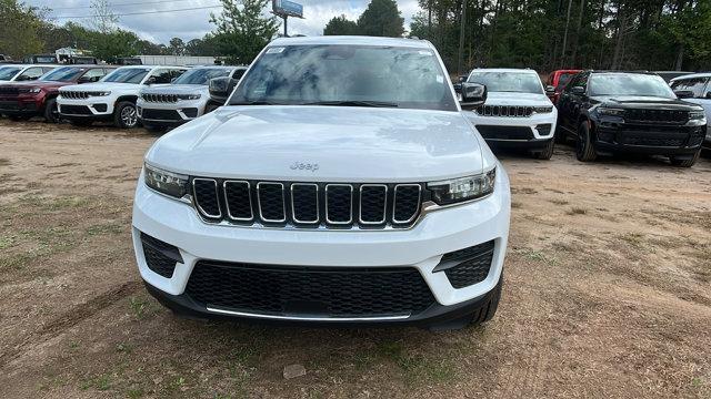new 2025 Jeep Grand Cherokee car, priced at $31,950