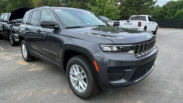 new 2024 Jeep Grand Cherokee car, priced at $35,950