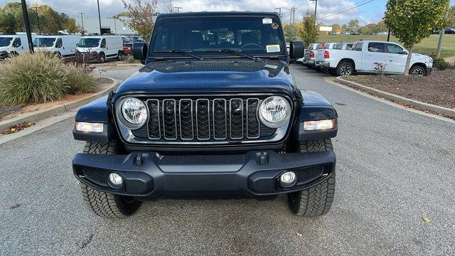 new 2025 Jeep Gladiator car, priced at $39,995