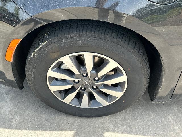 used 2023 Chrysler Pacifica Hybrid car, priced at $20,400