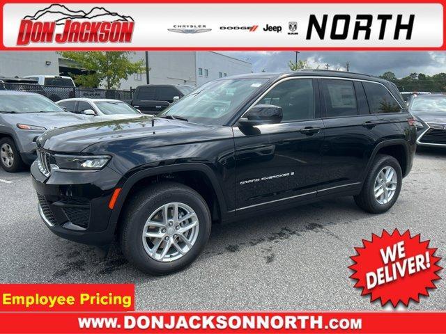 new 2025 Jeep Grand Cherokee car, priced at $33,995