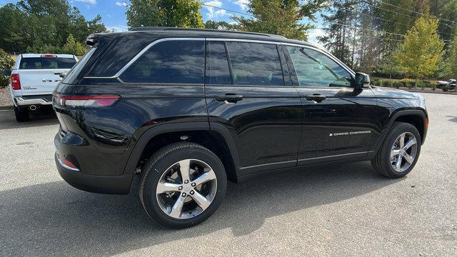 new 2025 Jeep Grand Cherokee car, priced at $52,300