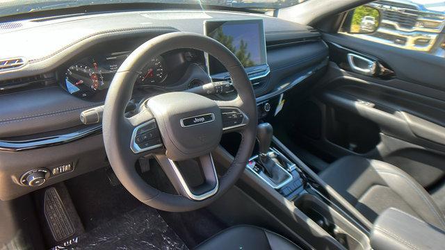 new 2025 Jeep Compass car, priced at $32,755
