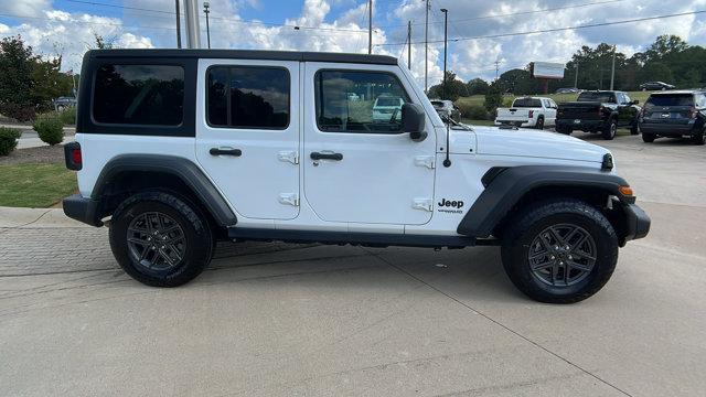 used 2021 Jeep Wrangler Unlimited car, priced at $28,995