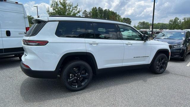 new 2024 Jeep Grand Cherokee L car, priced at $41,300