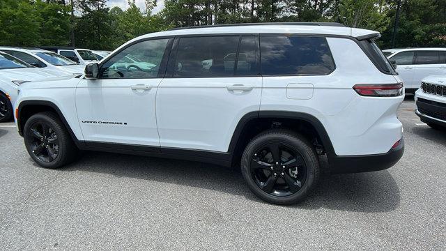 new 2024 Jeep Grand Cherokee L car, priced at $41,300