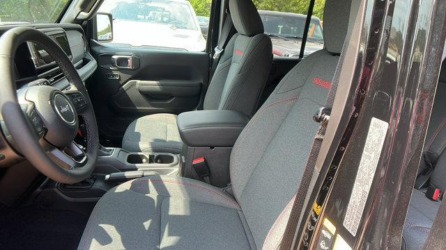 new 2025 Jeep Wrangler car, priced at $57,950