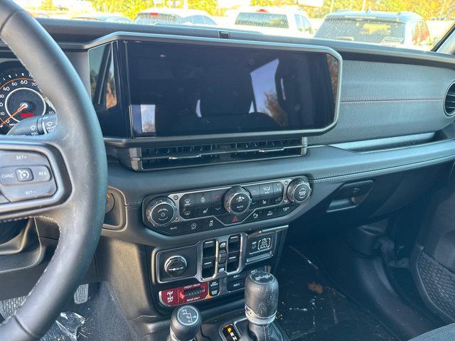 new 2025 Jeep Wrangler car, priced at $49,330