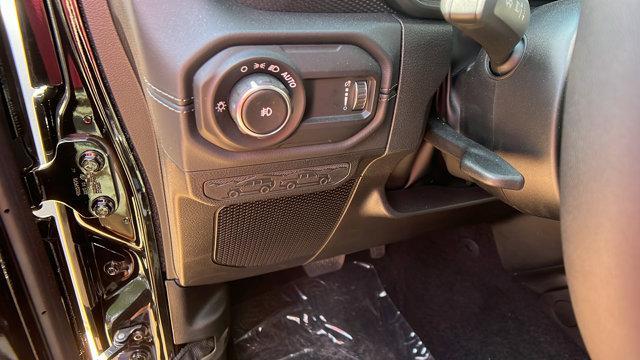 new 2025 Jeep Wrangler car, priced at $57,950
