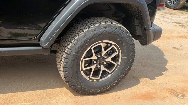 new 2025 Jeep Wrangler car, priced at $57,950