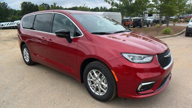 new 2025 Chrysler Pacifica car, priced at $41,220