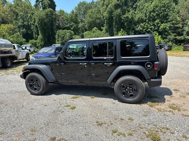 new 2025 Jeep Wrangler car, priced at $47,370