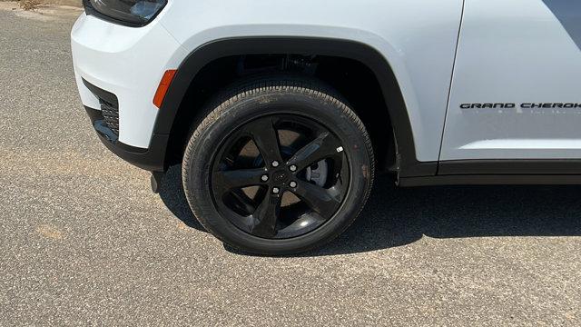 new 2024 Jeep Grand Cherokee L car, priced at $42,950