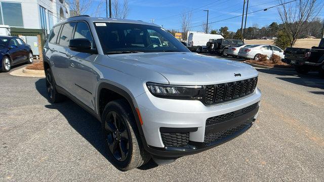 new 2025 Jeep Grand Cherokee L car, priced at $43,370