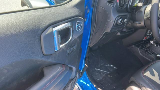 new 2025 Jeep Wrangler car, priced at $64,925