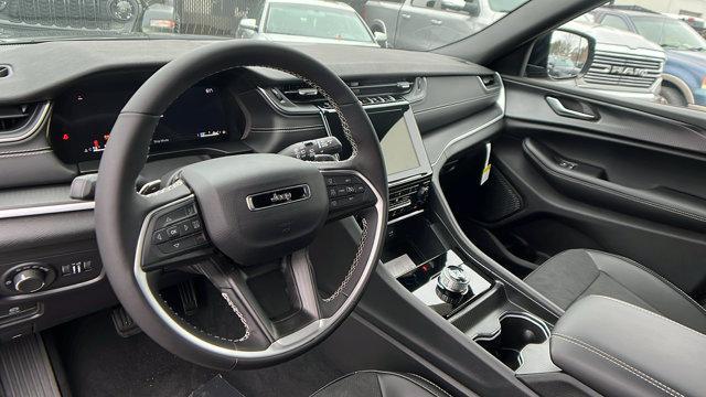 new 2025 Jeep Grand Cherokee L car, priced at $41,675