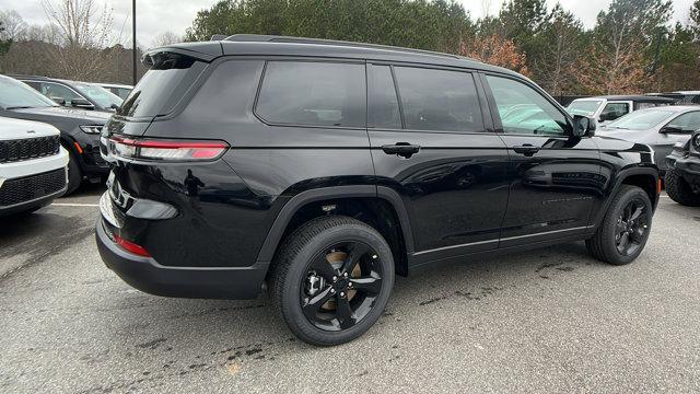 new 2025 Jeep Grand Cherokee L car, priced at $41,675