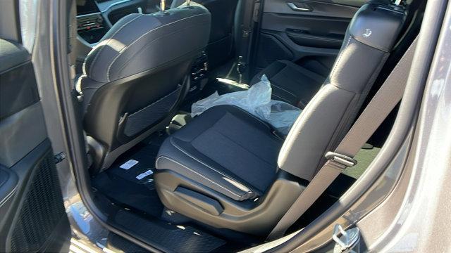 new 2025 Jeep Grand Cherokee L car, priced at $37,425
