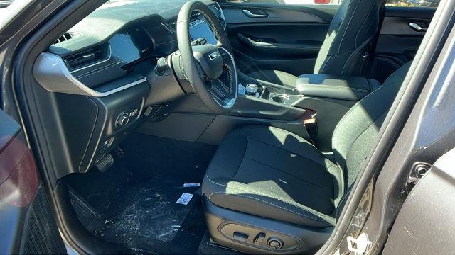new 2025 Jeep Grand Cherokee L car, priced at $37,425