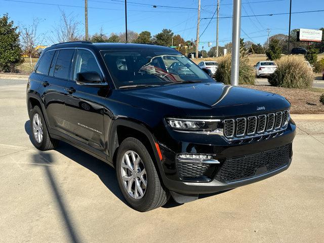 used 2022 Jeep Grand Cherokee car, priced at $27,995