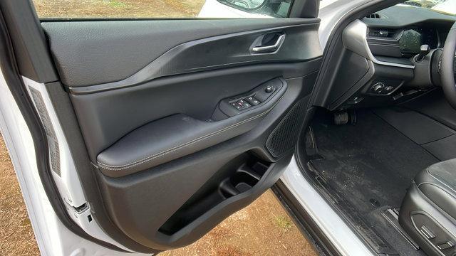 new 2025 Jeep Grand Cherokee L car, priced at $37,700