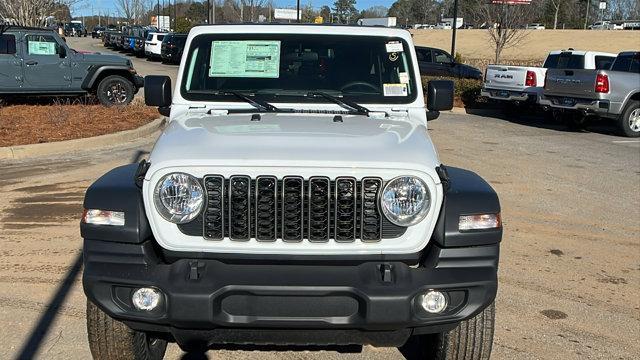 new 2025 Jeep Wrangler car, priced at $44,205