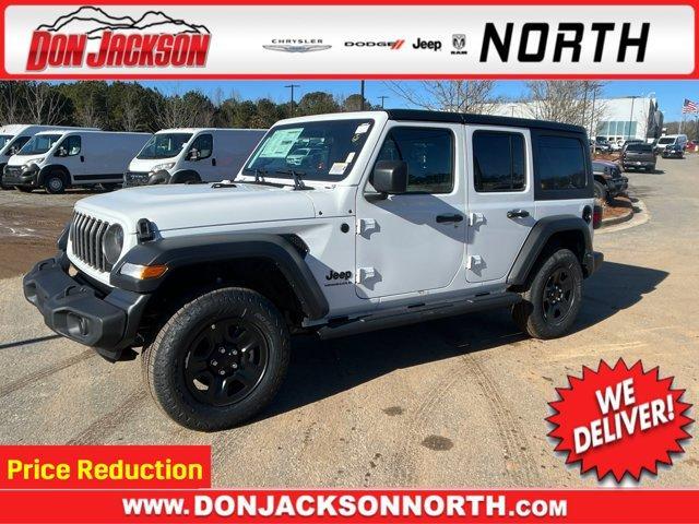 new 2025 Jeep Wrangler car, priced at $44,205