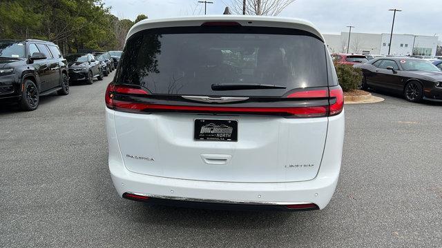 new 2024 Chrysler Pacifica car, priced at $41,120