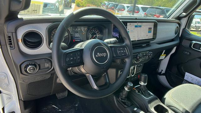 new 2025 Jeep Gladiator car, priced at $32,500