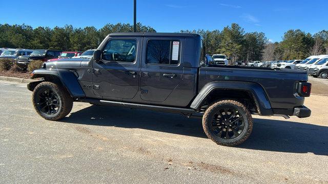 new 2025 Jeep Gladiator car, priced at $43,385