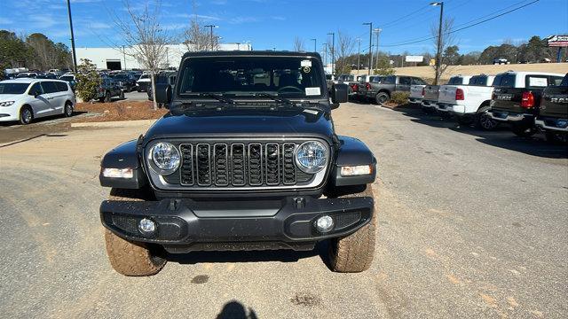 new 2025 Jeep Gladiator car, priced at $43,385