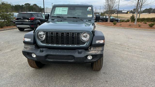 new 2025 Jeep Wrangler car, priced at $45,895