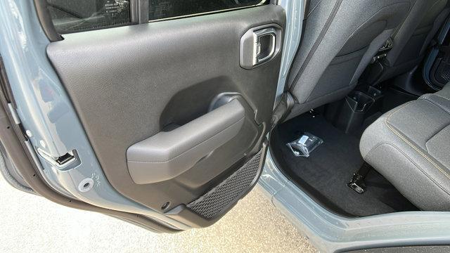 new 2026 Jeep Wrangler car, priced at $35,678