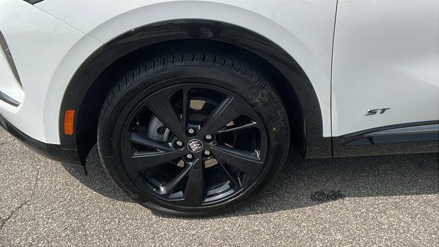 used 2024 Buick Envision car, priced at $29,995