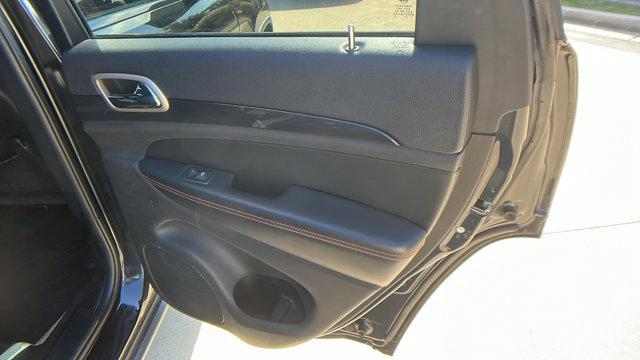 used 2016 Jeep Grand Cherokee car, priced at $14,995