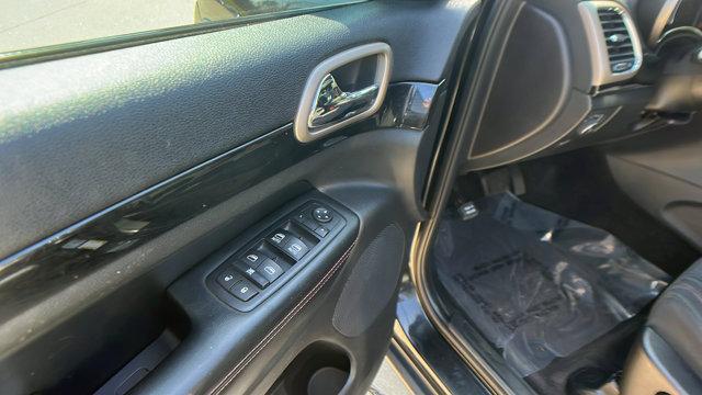 used 2016 Jeep Grand Cherokee car, priced at $14,995