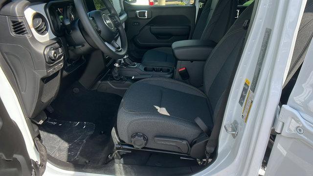 new 2025 Jeep Wrangler car, priced at $32,480