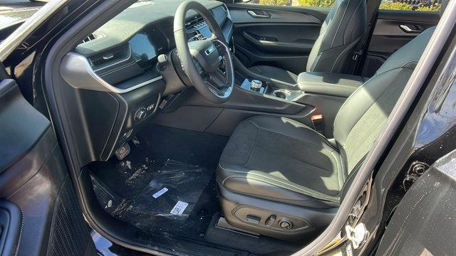new 2025 Jeep Grand Cherokee L car, priced at $41,599