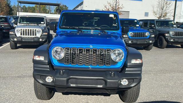 new 2025 Jeep Wrangler car, priced at $47,080