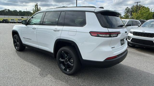 new 2024 Jeep Grand Cherokee L car, priced at $42,580