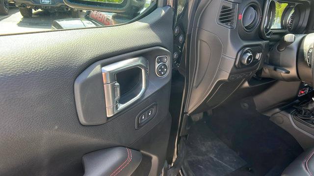 new 2025 Jeep Wrangler car, priced at $78,940