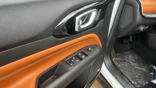 new 2025 Jeep Compass car, priced at $38,995