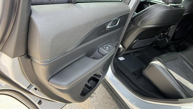 new 2025 Jeep Grand Cherokee car, priced at $41,950