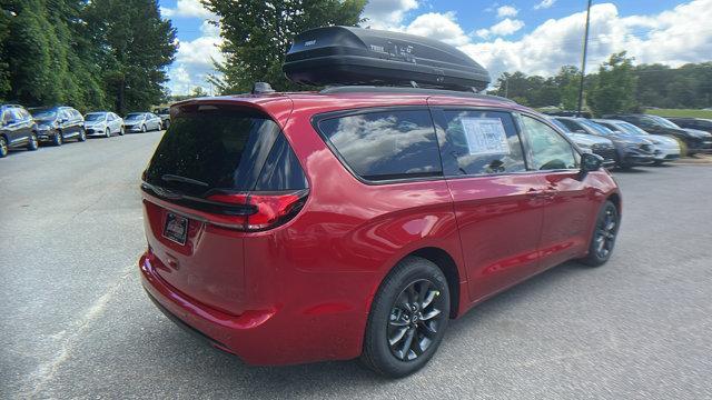 new 2025 Chrysler Pacifica car, priced at $48,145