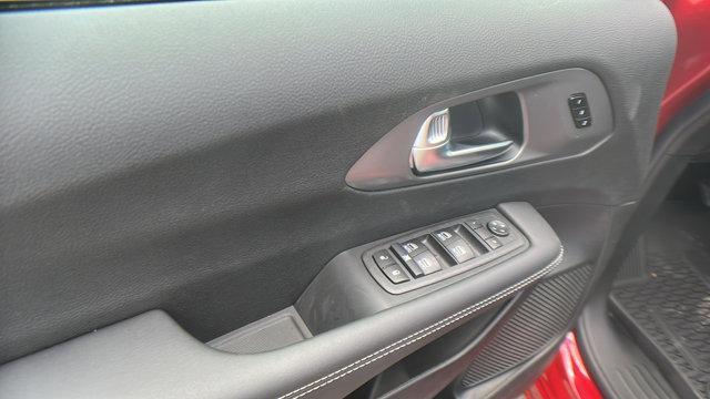 new 2025 Chrysler Pacifica car, priced at $48,145