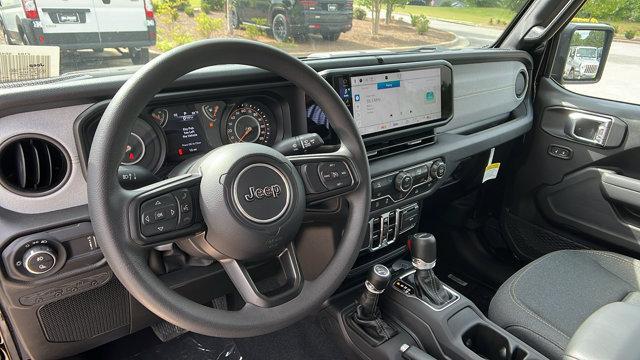 new 2024 Jeep Gladiator car, priced at $35,680