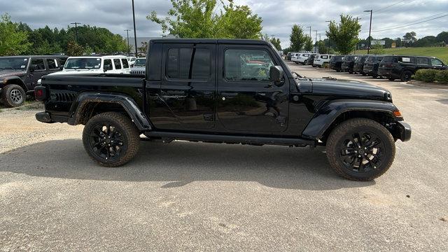 new 2024 Jeep Gladiator car, priced at $35,680