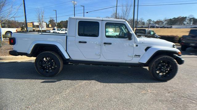 new 2025 Jeep Gladiator car, priced at $42,790